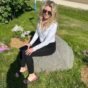 Meet your Posher, Amy